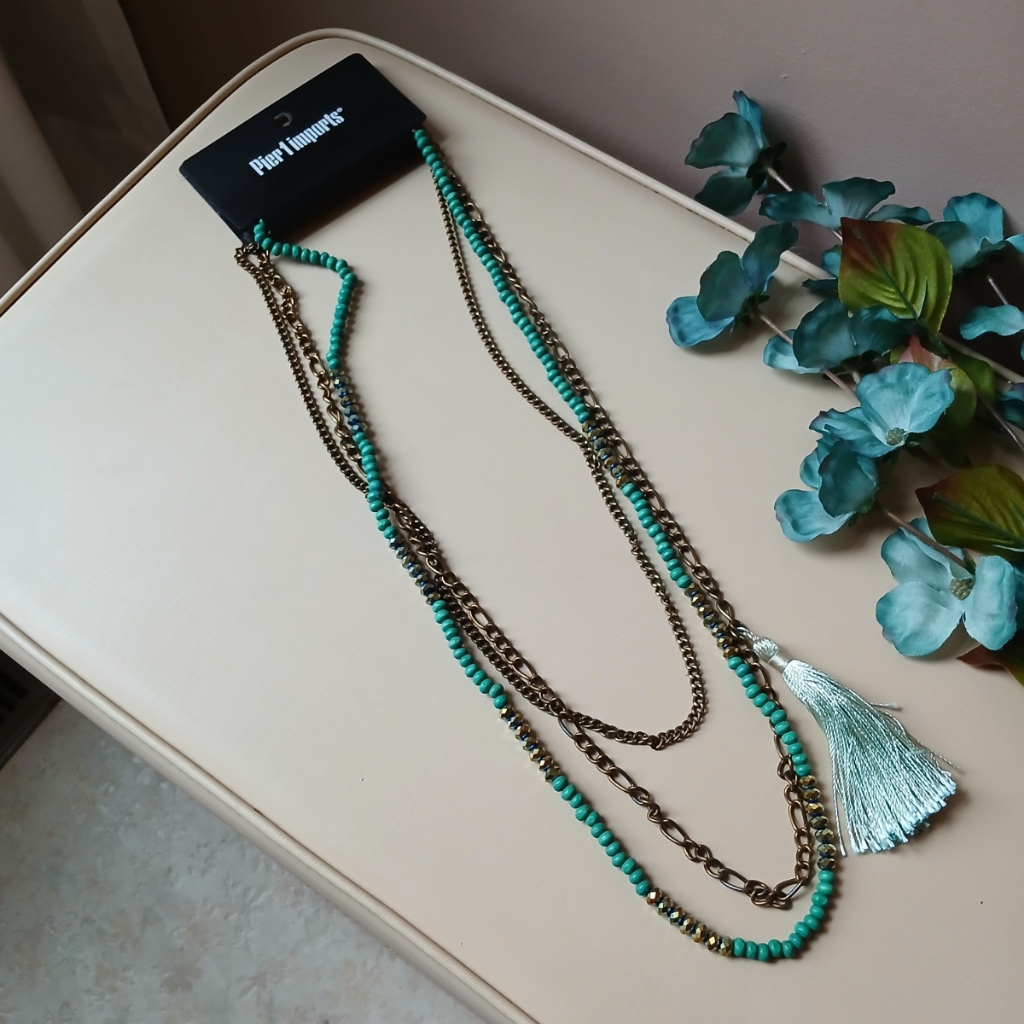 New Pier 1 Imports Green Turquoise Beaded Gold Chain Layered Long Necklace 15$